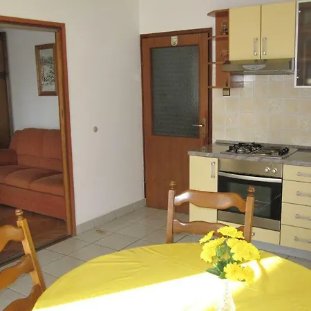 Nina Apartment