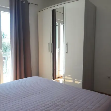 Nina Apartment